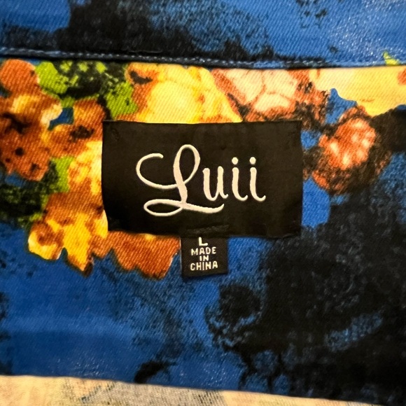 Luii Blue Cream Button Down Shirt Notched Collar - Picture 3 of 4